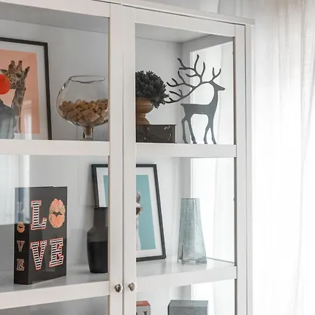 Apartment Airhome - Black&white Tallinn