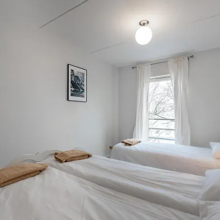 Apartment Airhome - Black&white Tallinn