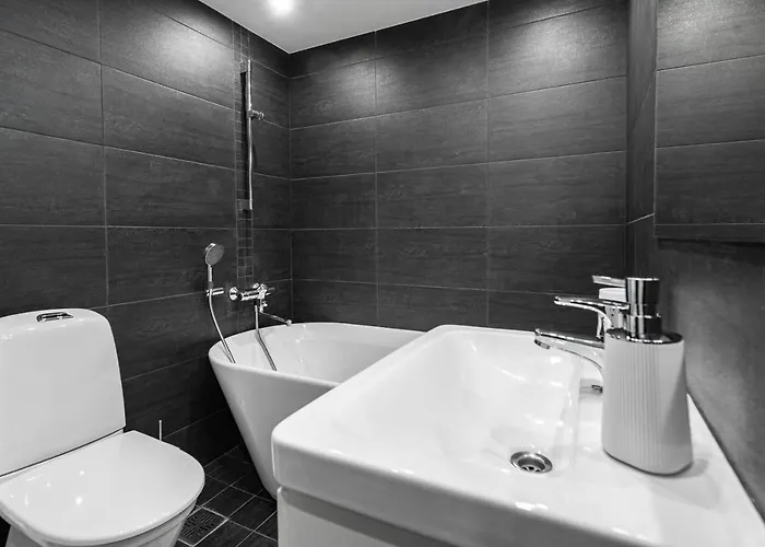 Airhome - Black&white *