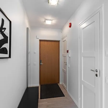 Airhome - Black&white